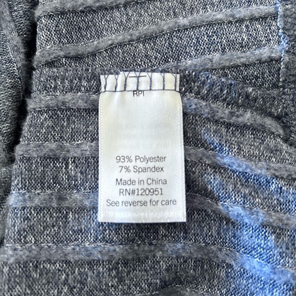 SO Charcoal Button-Up Women Cardigan - Large - Picture 4 of 6